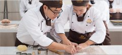 学西点有前途吗?武汉西点学校哪家好?